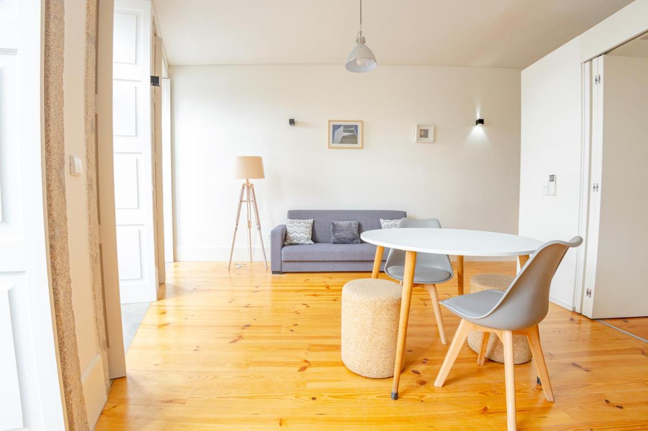 Belas Artes Apartments Porto Luaran gambar