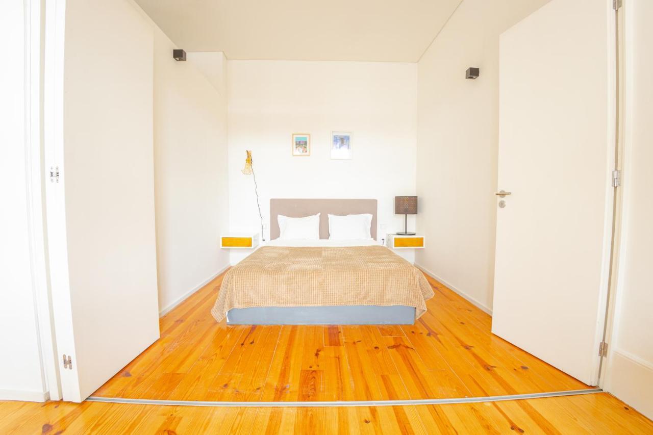 Belas Artes Apartments Porto Luaran gambar
