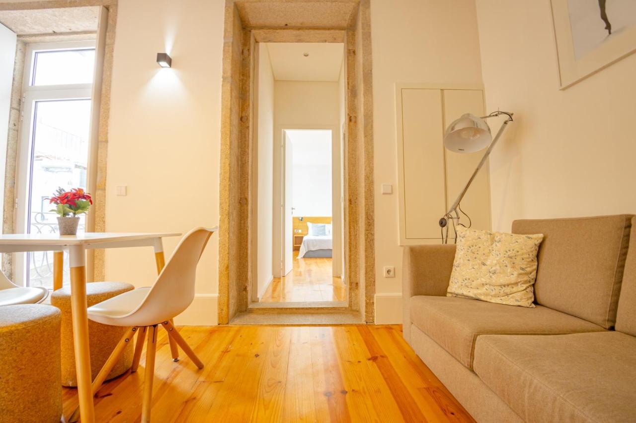 Belas Artes Apartments Porto Luaran gambar