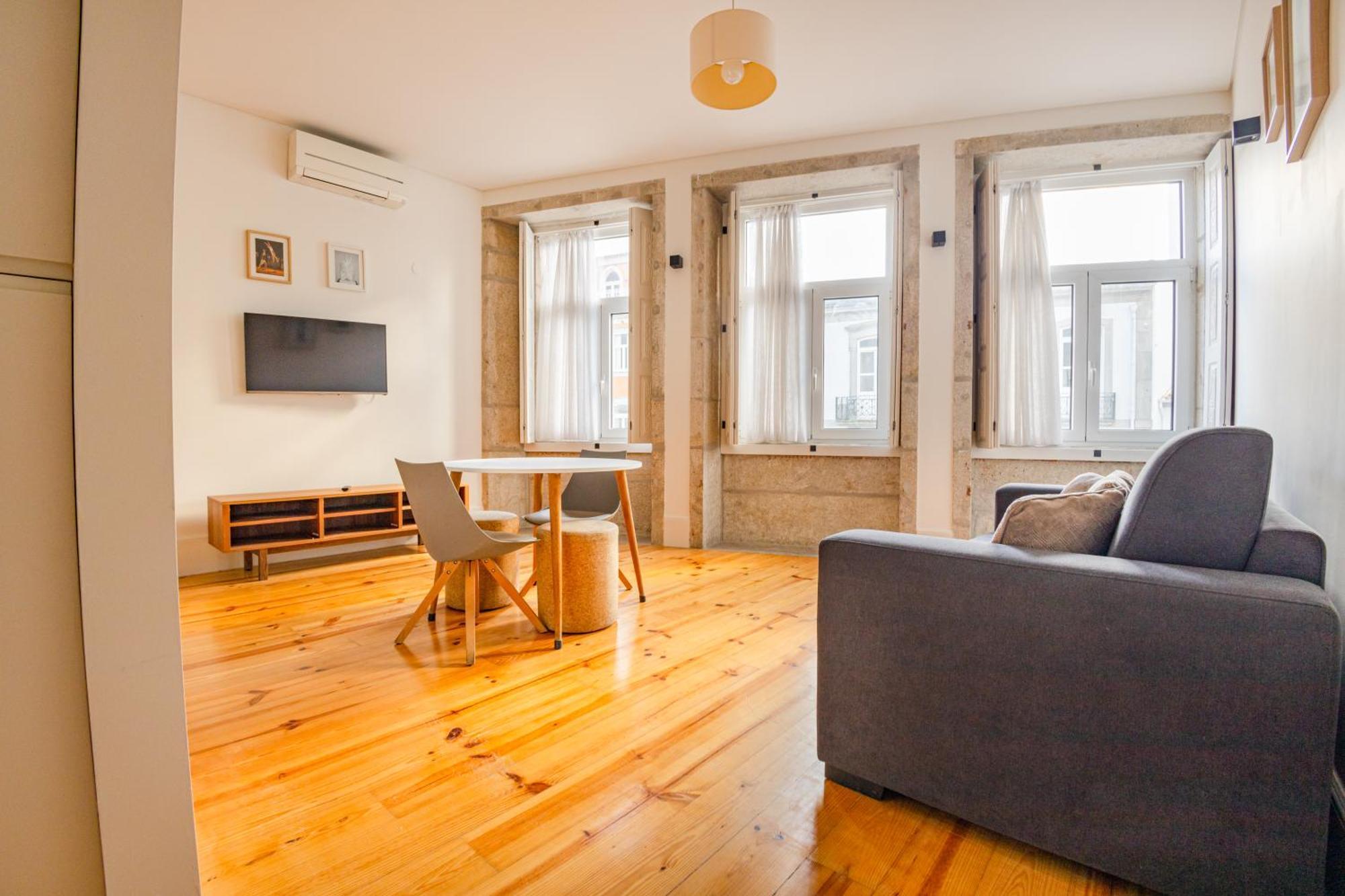 Belas Artes Apartments Porto Luaran gambar