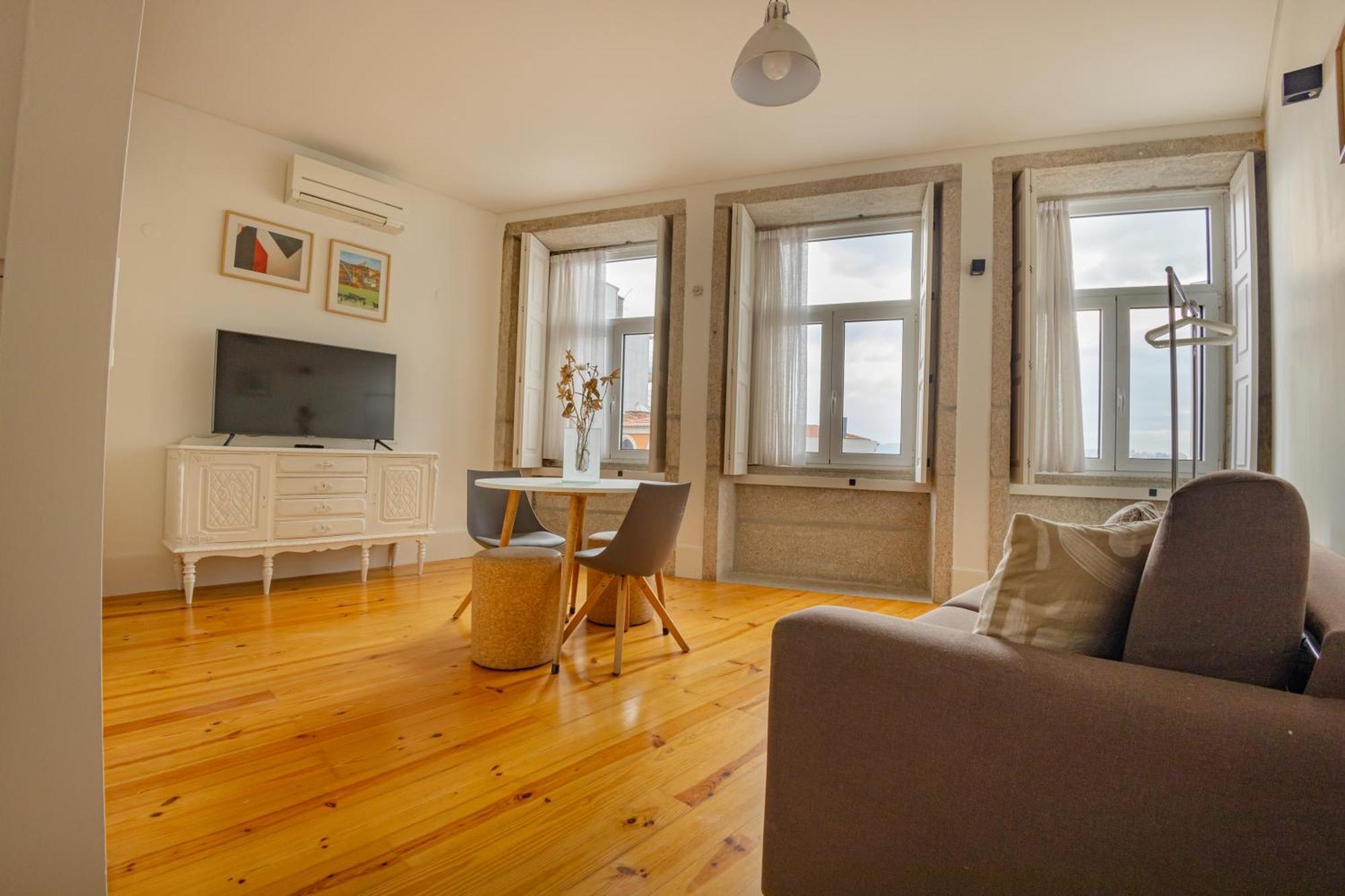 Belas Artes Apartments Porto Luaran gambar