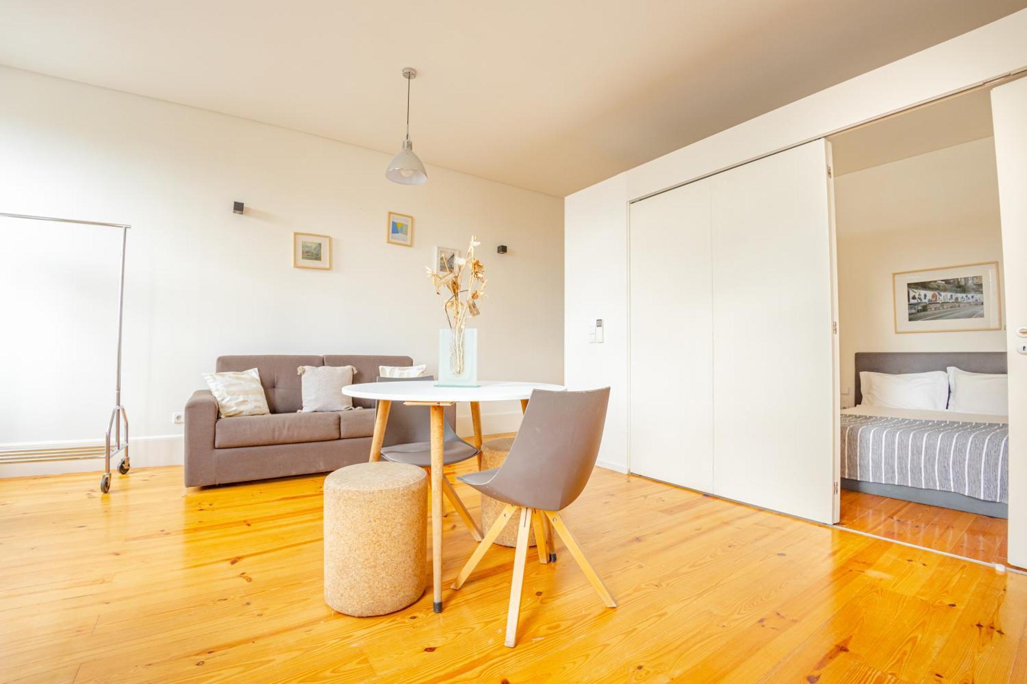 Belas Artes Apartments Porto Luaran gambar