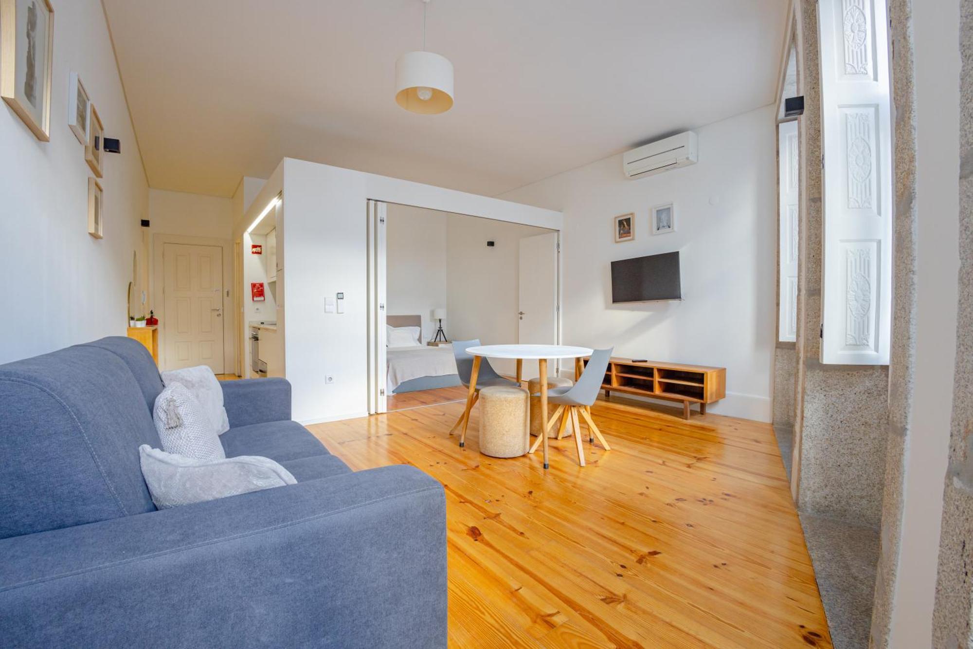 Belas Artes Apartments Porto Luaran gambar