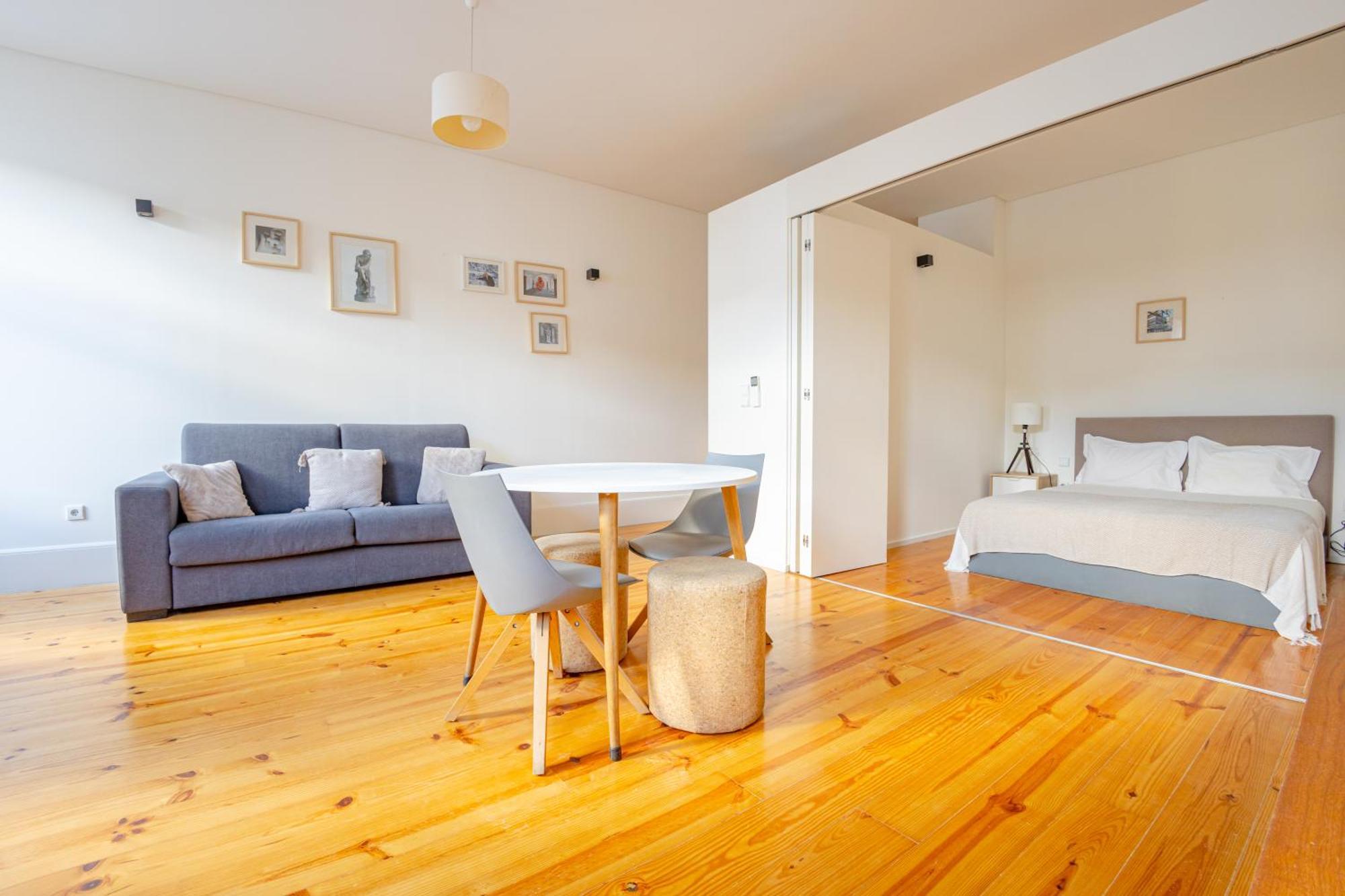 Belas Artes Apartments Porto Luaran gambar