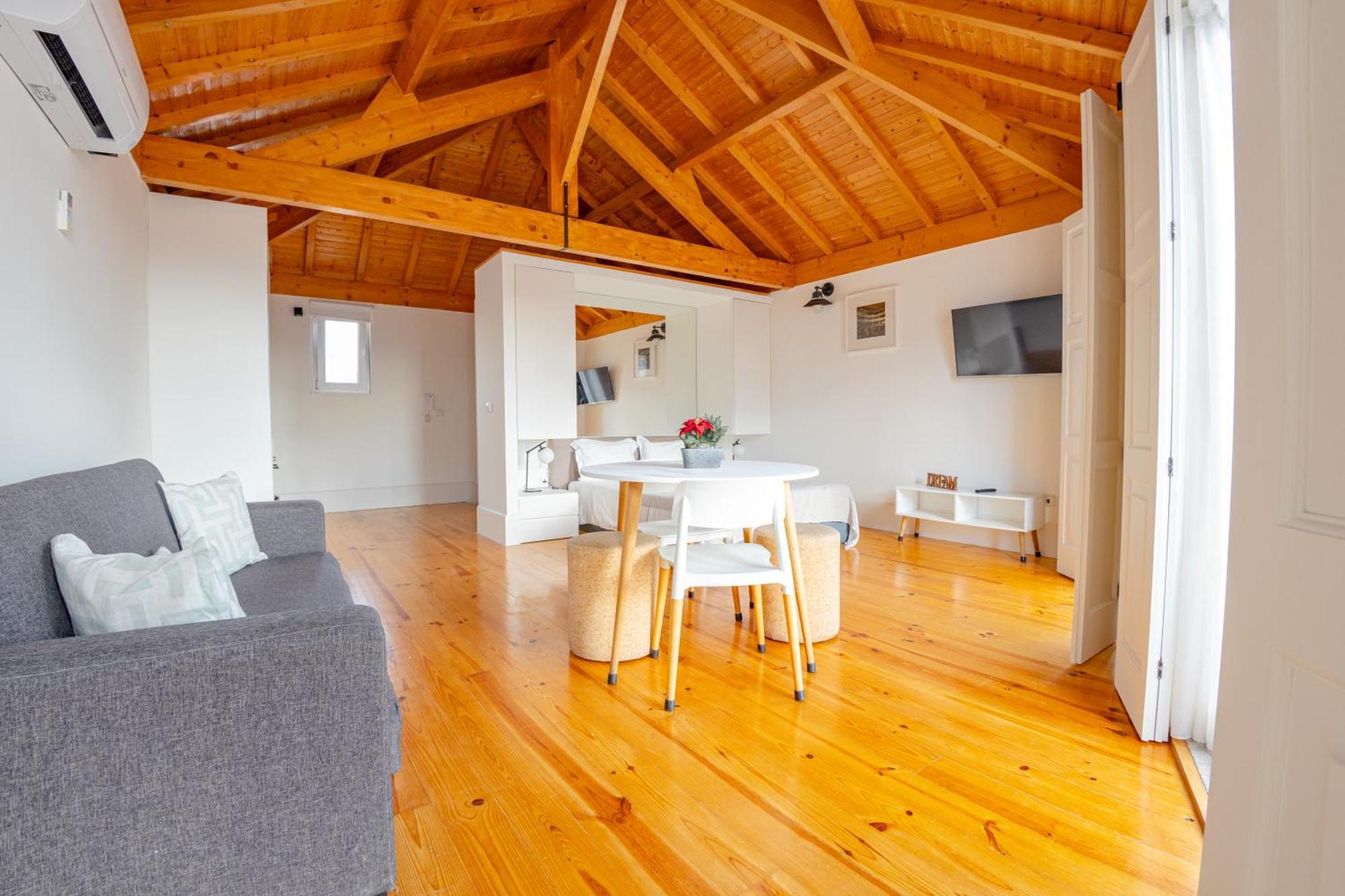 Belas Artes Apartments Porto Luaran gambar