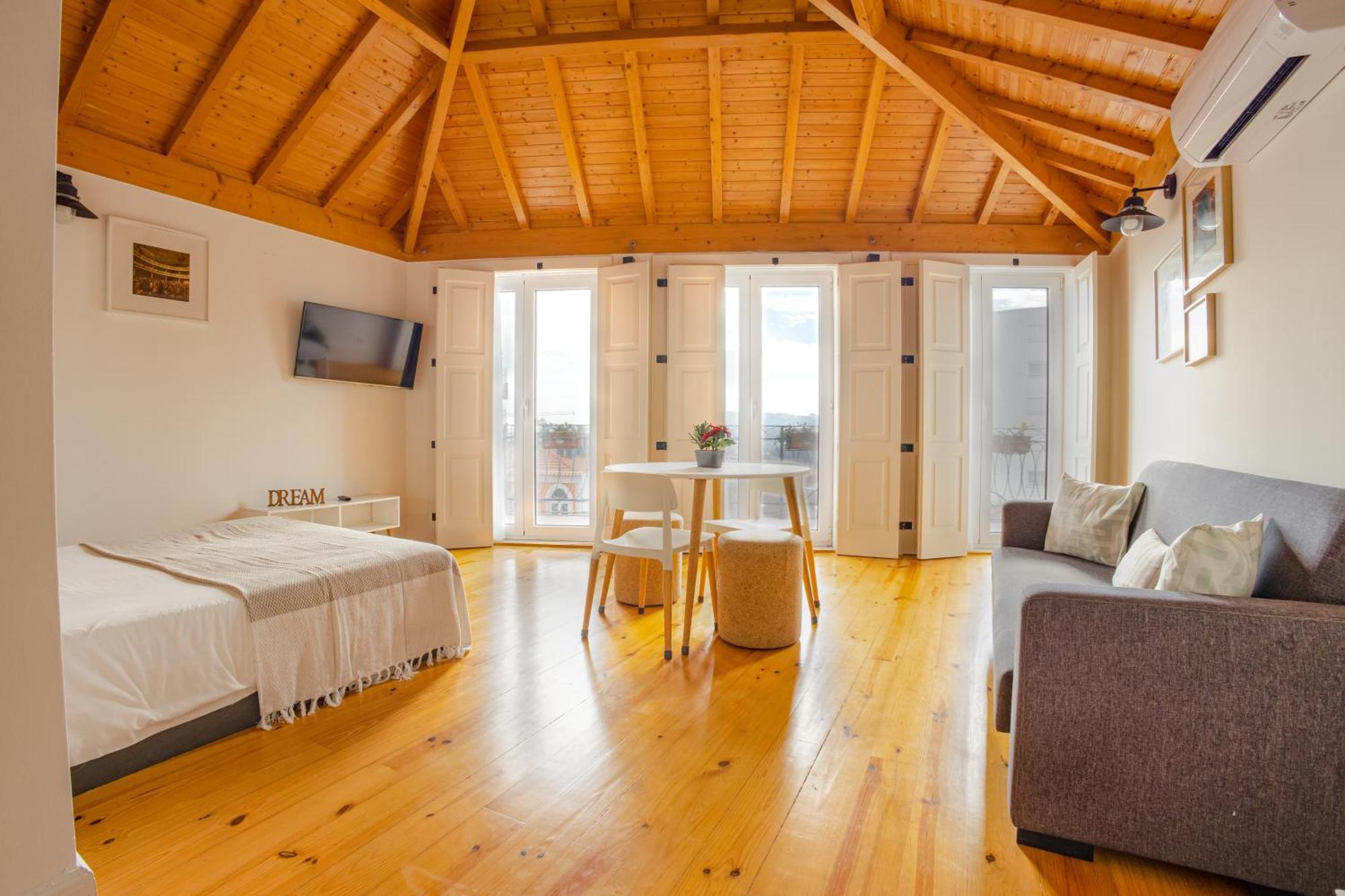 Belas Artes Apartments Porto Luaran gambar