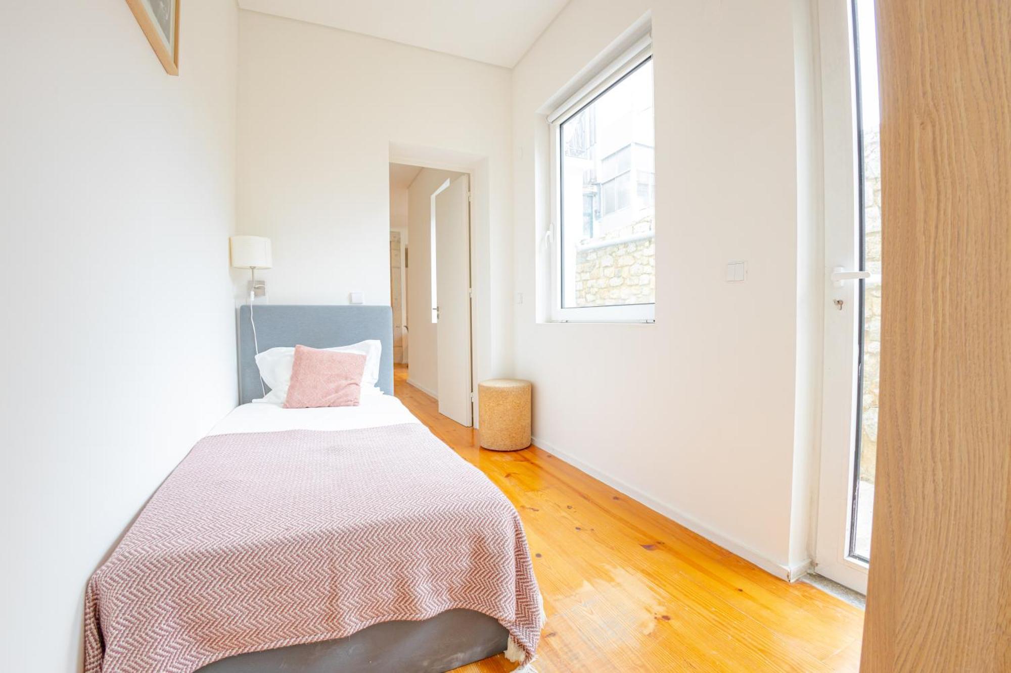 Belas Artes Apartments Porto Luaran gambar
