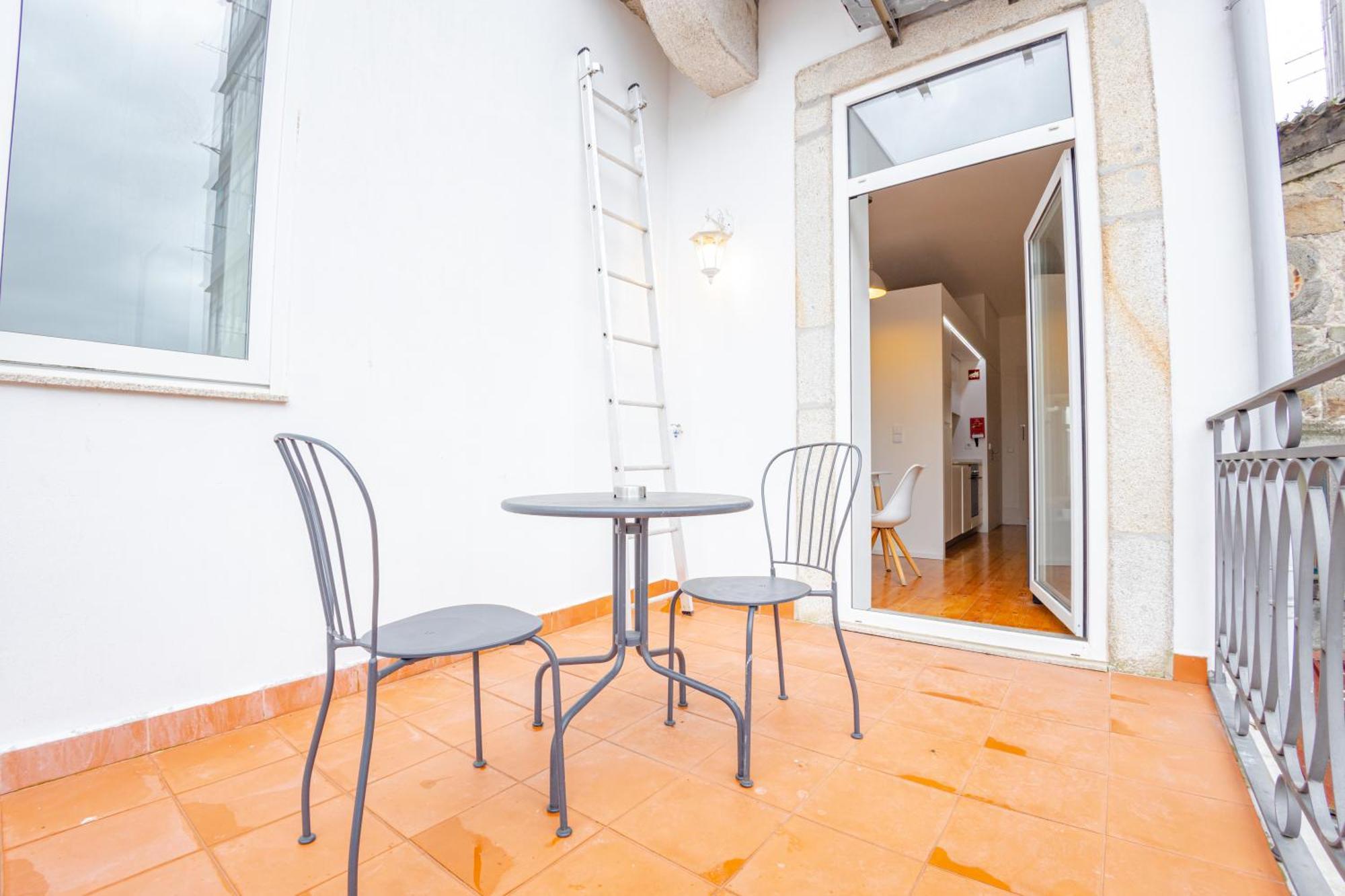 Belas Artes Apartments Porto Luaran gambar